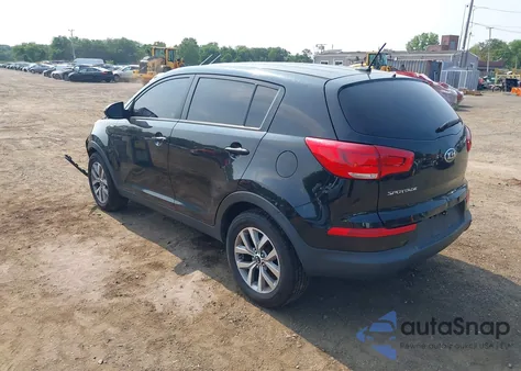 2016 Kia Sportage Lx z USA, uszkodzony, nr VIN KNDPBCAC4G7809568